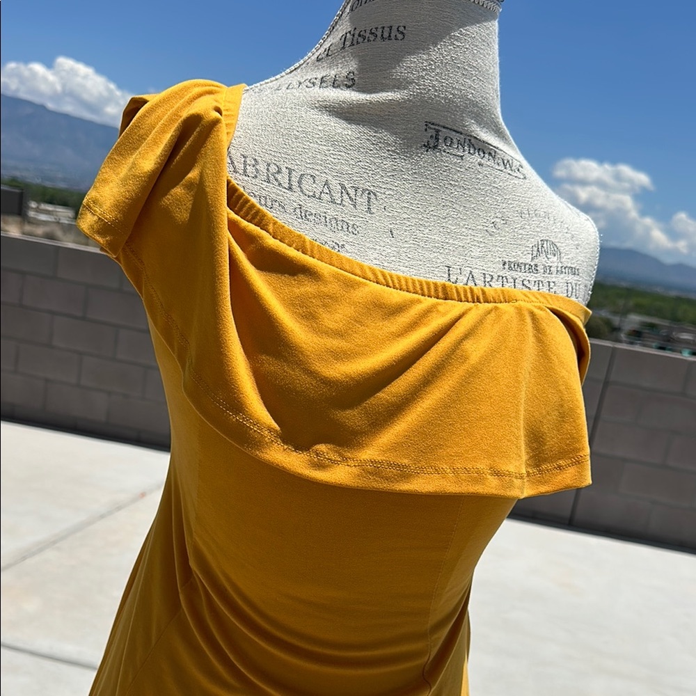 Yellow Ruched Off-Shoulder Mini Dress - Picture 16 of 17
